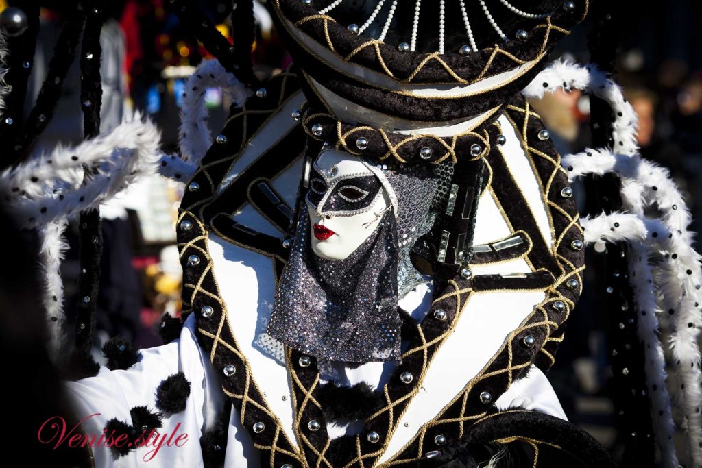 photo costume et masque carnaval de Venise