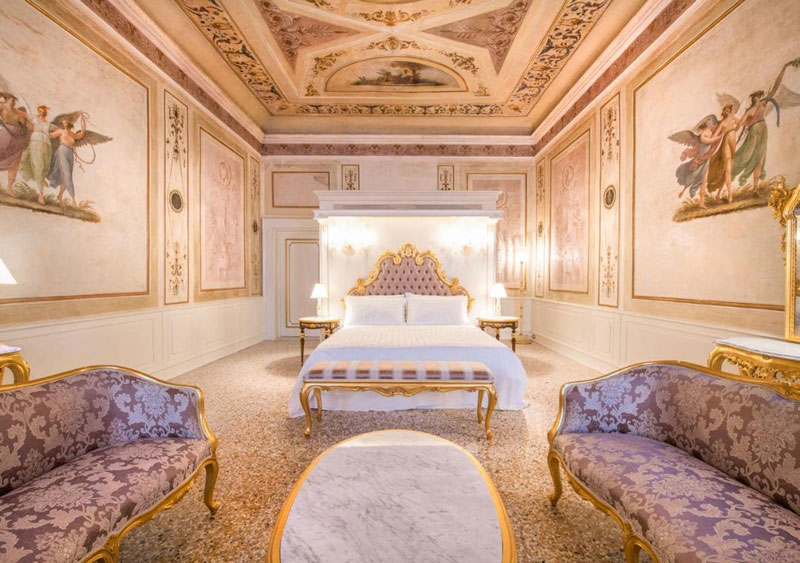 Ca' Bonfadini Historic Experience