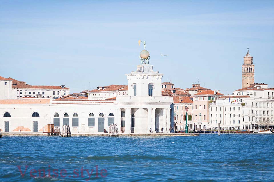 Venise pointe de la douane Dorsoduro